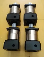 如何為CNC數(shù)控車床選擇合適的行星減速機(jī)