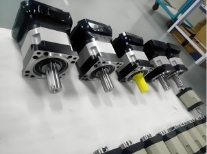 MVE040L170P0精密行星減速機(jī)在電子行業(yè)中的應(yīng)用與