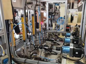 FAB180-70-S1-P1減速機(jī)在多軸聯(lián)動(dòng)機(jī)床中的應(yīng)用